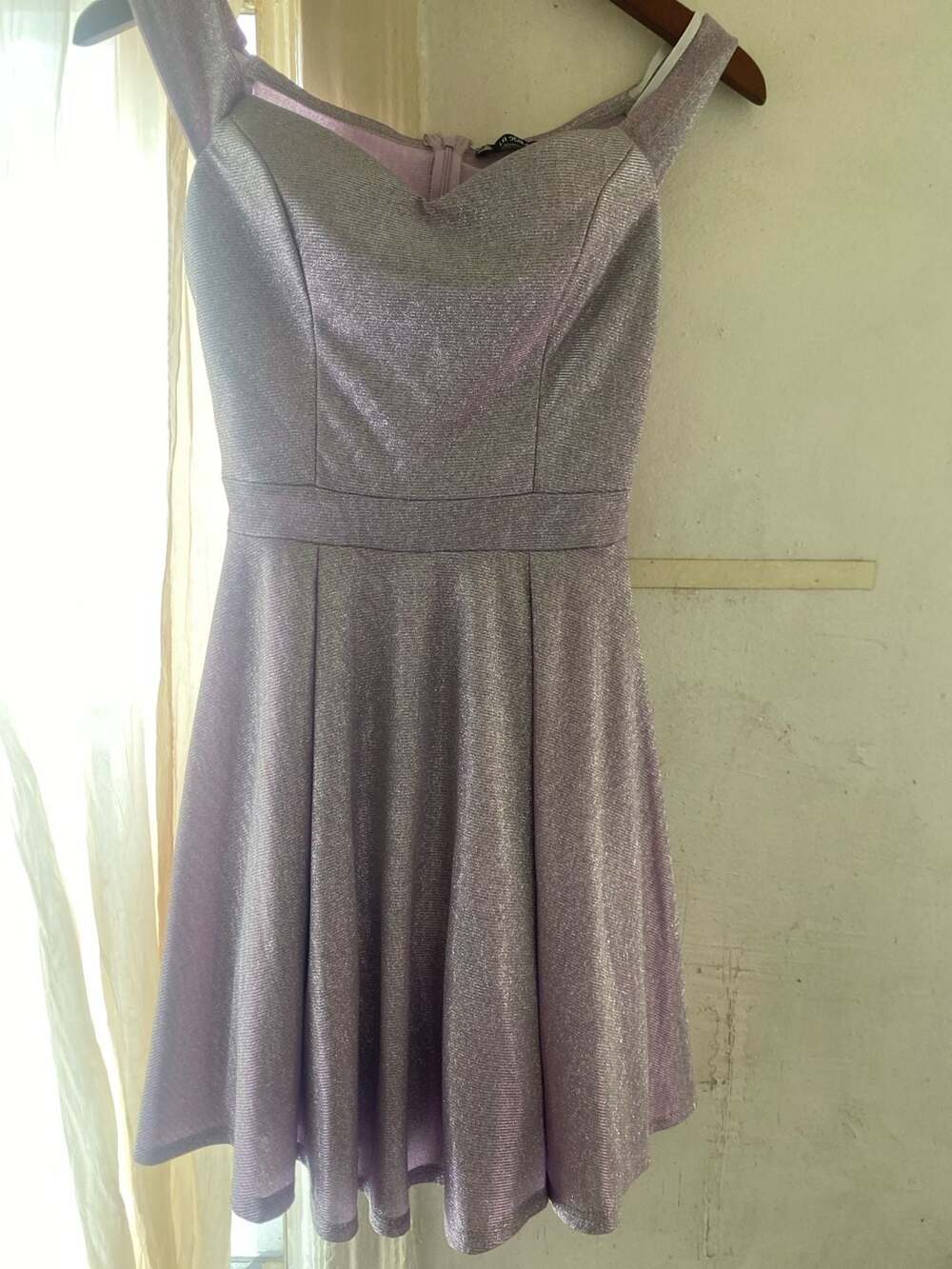 Almost new La Scala Metallic Sleeveless Fit &